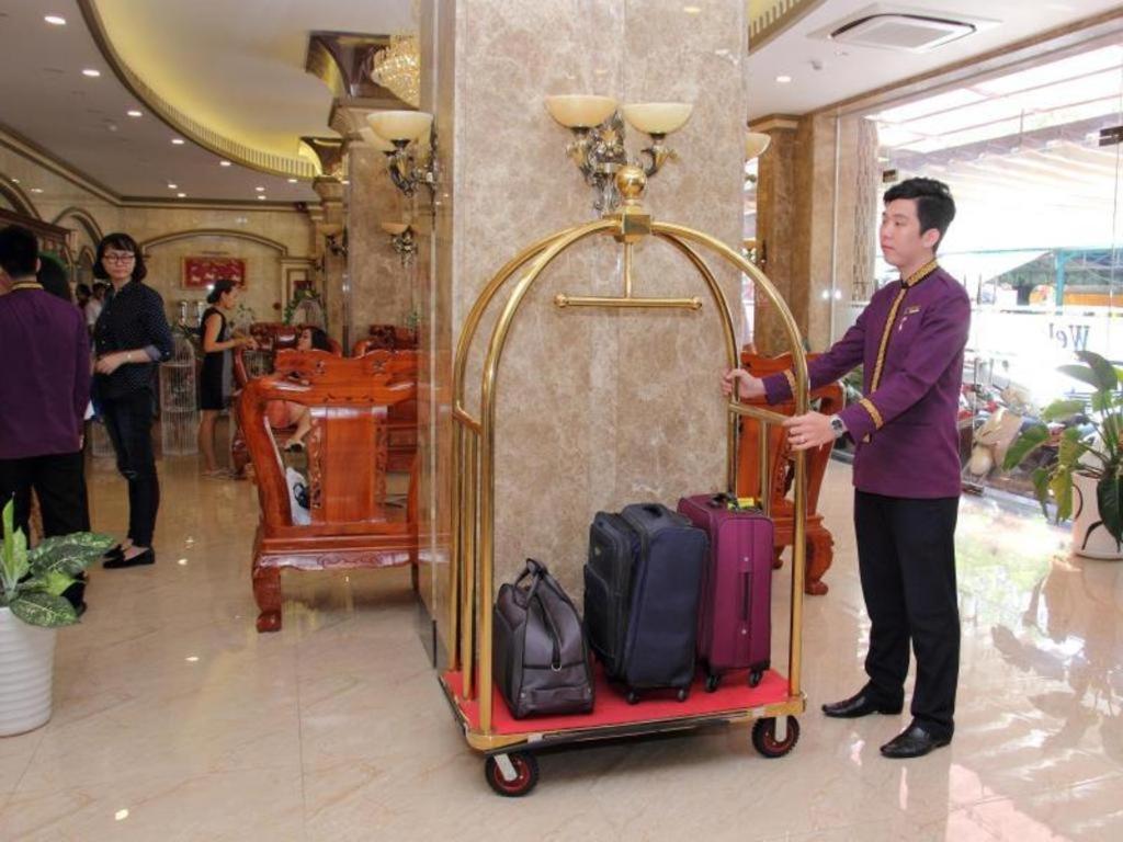 Tran Vinh Hotel Bac Lieu Dış mekan fotoğraf
